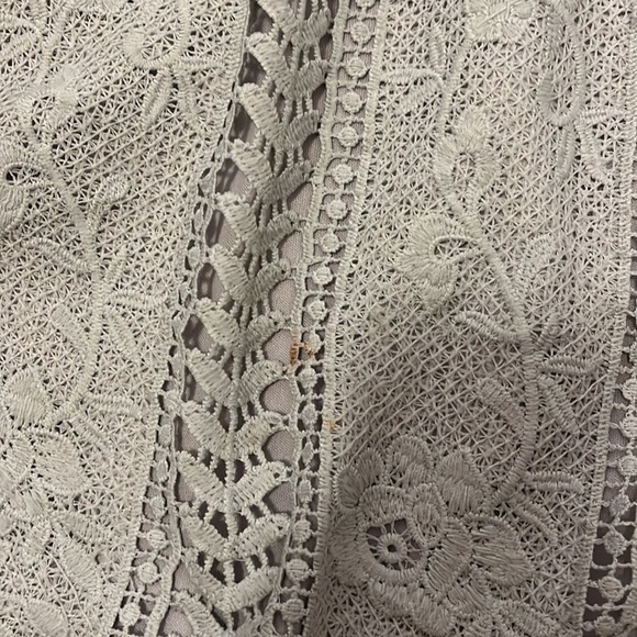 - Tea and rose small gray dress - Picture 5 of 5